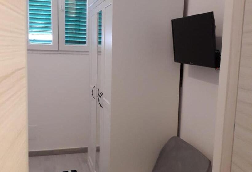 패밀리 룸, Domus Linda B&b