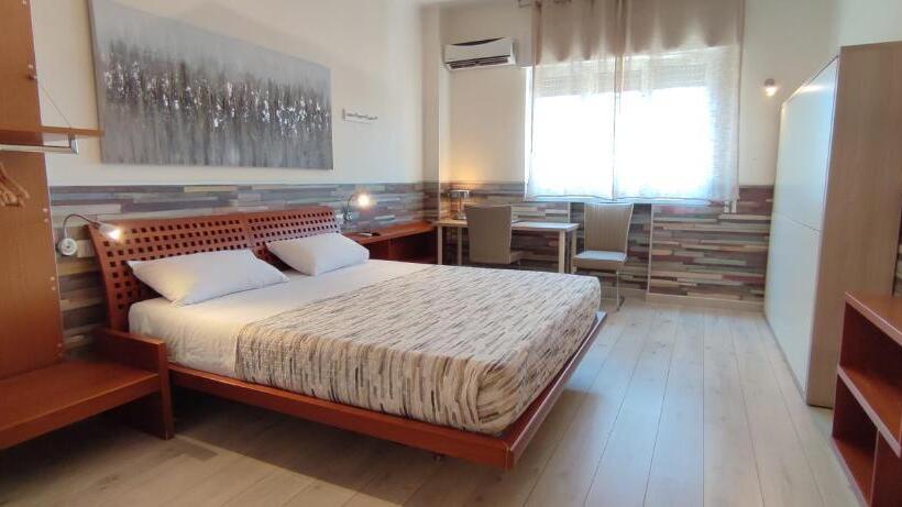 اتاق خانوادگی, Nitto House