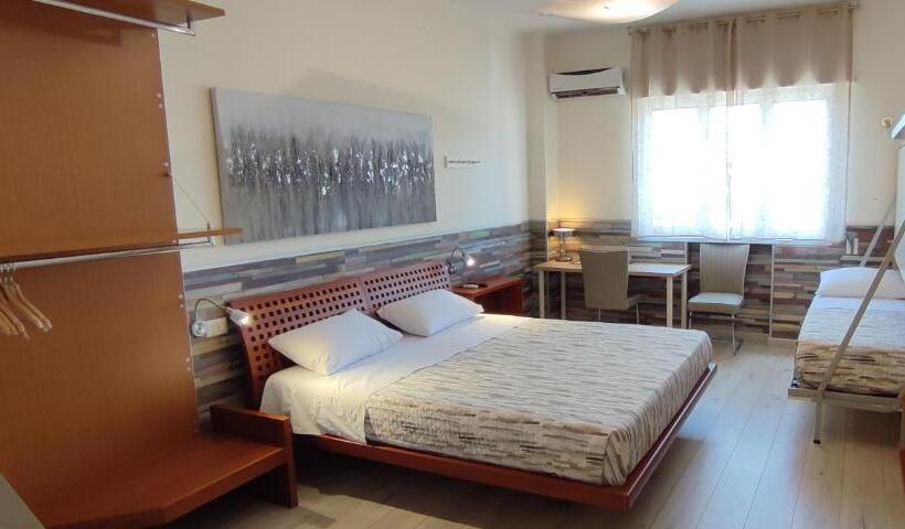 اتاق خانوادگی, Nitto House