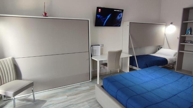 اتاق خانوادگی, Nitto House