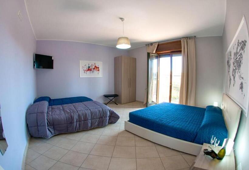 חדר סטנדרט לארבעה, Artistico Relax B&b