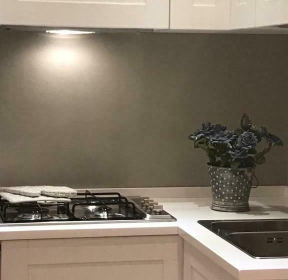 1 Schlafzimmer Apartment, Edera E Camelie