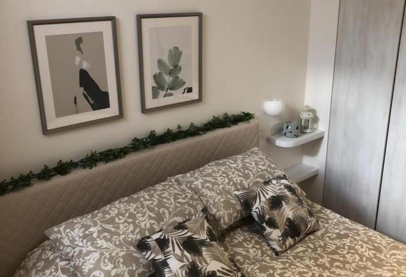 1 Schlafzimmer Apartment, Edera E Camelie