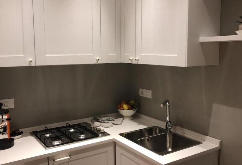 1 Schlafzimmer Apartment, Edera E Camelie