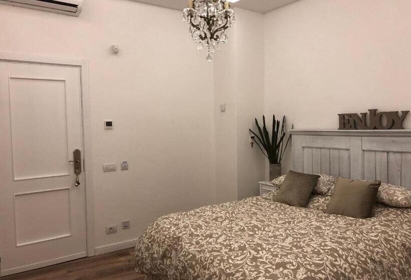 Deluxe Zimmer, Edera E Camelie