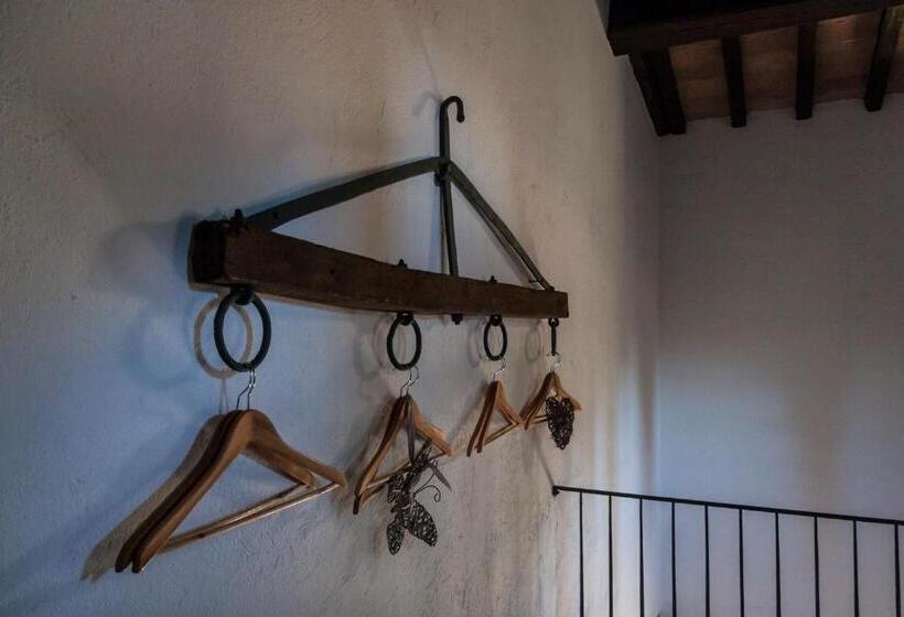 Номер Стандарт, Le Terre Di Caprano