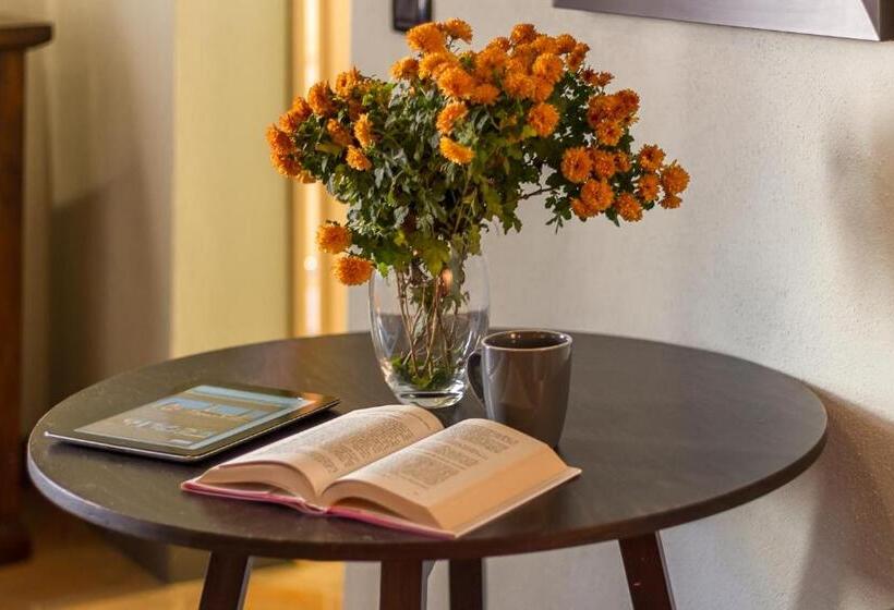 اتاق لوکس, B&b Chez Nous   Città Della Pieve