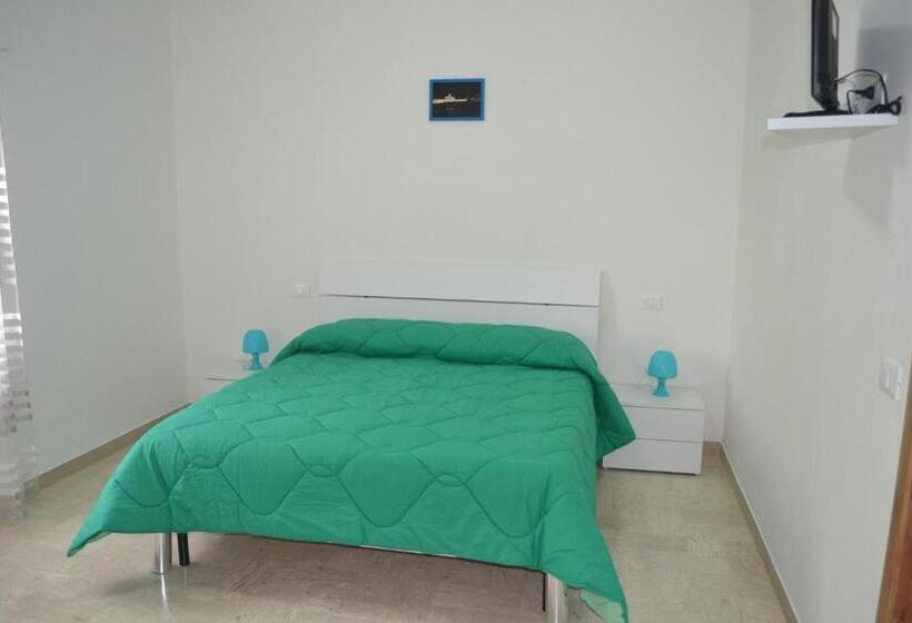 חדר סטנדרט, Camere I Monelli