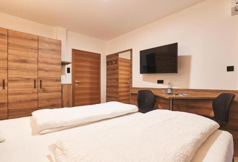 חדר דלוקס עם מרפסת, Pension Sunnhofer