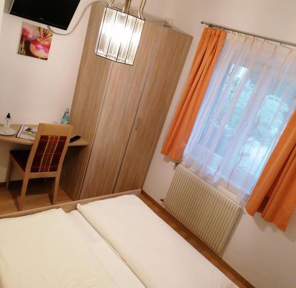 חדר סטנדרט, Pension Sunnhofer