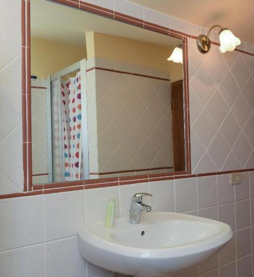 דירת חדר, La Fortezza Alta