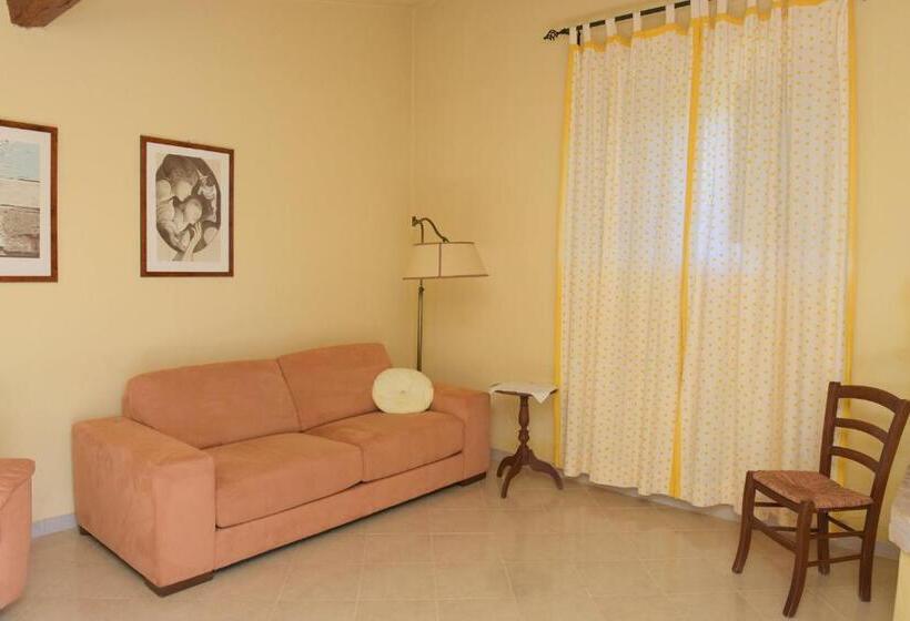 דירת חדר, La Fortezza Alta