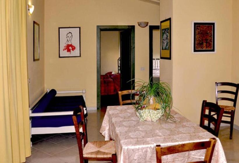 דירת 2 חדרים סופריור, La Fortezza Alta