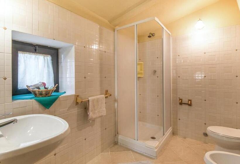 דירת חדר סופריור, La Fortezza Alta