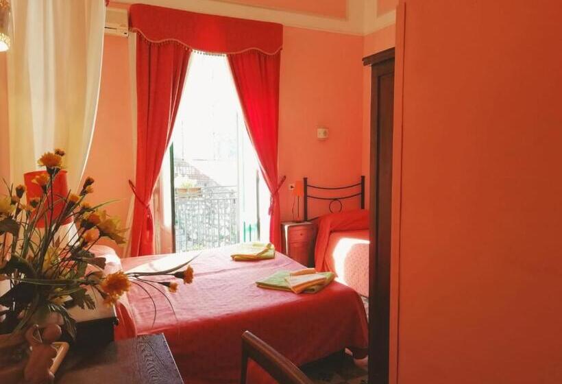 غرفة قياسية, Villa Mabel