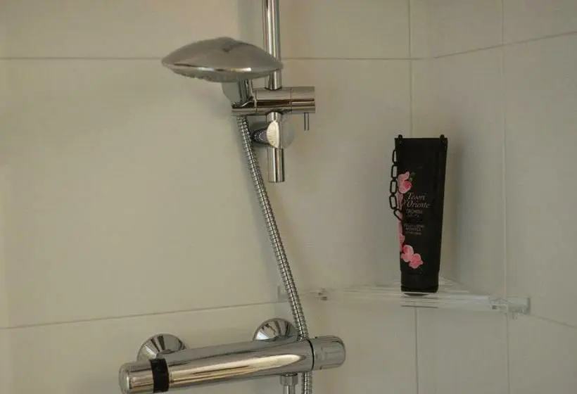 スタンダードルーム, A Casa Di Ci