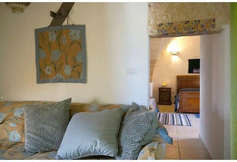 חדר סטנדרט לארבעה, B&b Vico Minghetti