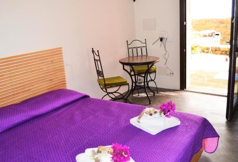 Трехместный Номер Deluxe, Horizon Pantelleria