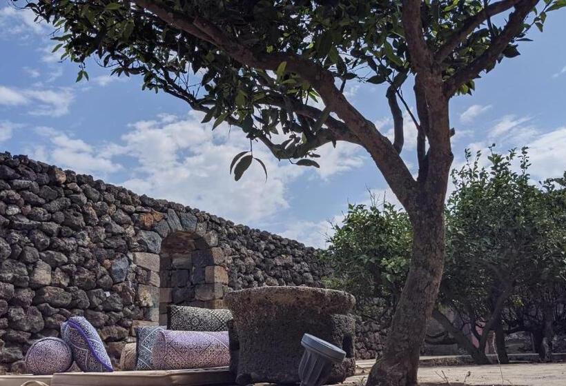 Четырехместный Номер Классик, Horizon Pantelleria