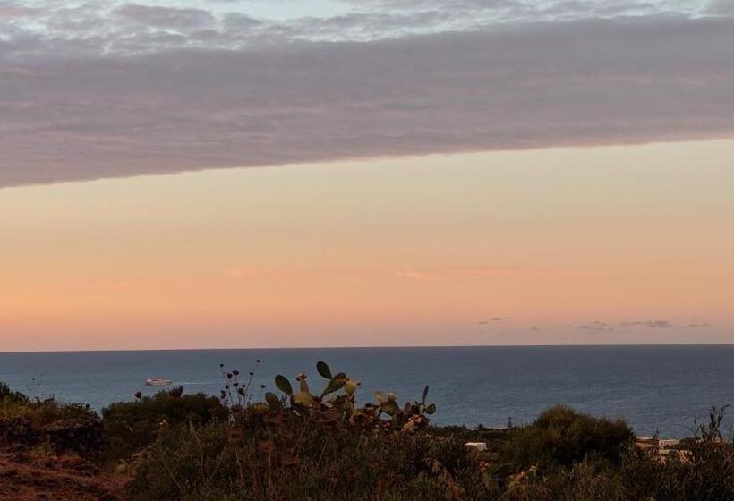 클래식 4인 룸, Horizon Pantelleria