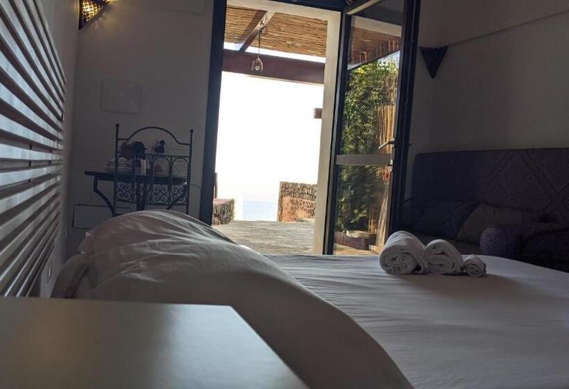Трехместный Номер Deluxe, Horizon Pantelleria