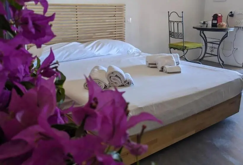 اتاق لوکس سه تخته, Horizon Pantelleria