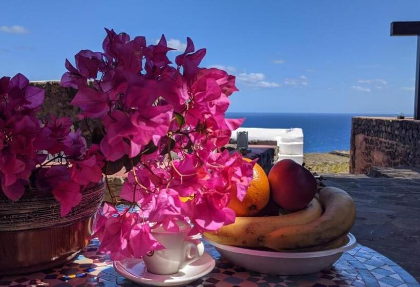 디럭스 트리플 룸, Horizon Pantelleria
