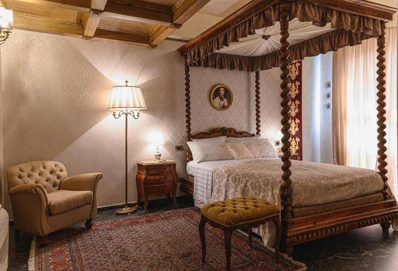 غرفة ديلوكس, Cineapollo  Ogni Camera Un Film!