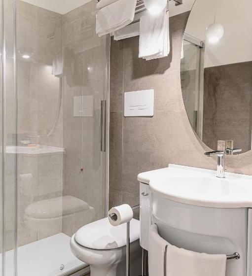 غرفة قياسية, Cineapollo  Ogni Camera Un Film!