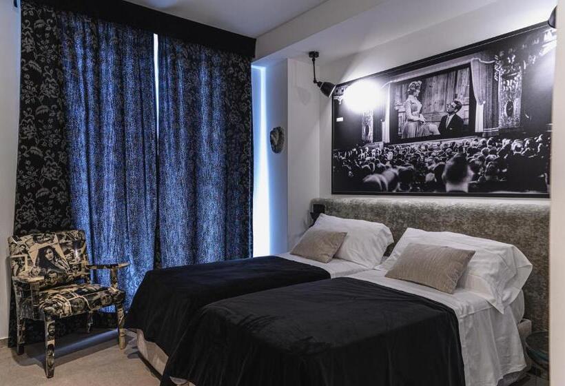 غرفة قياسية, Cineapollo  Ogni Camera Un Film!