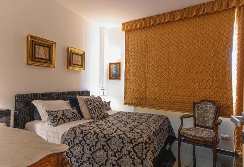 جناح, Cineapollo  Ogni Camera Un Film!