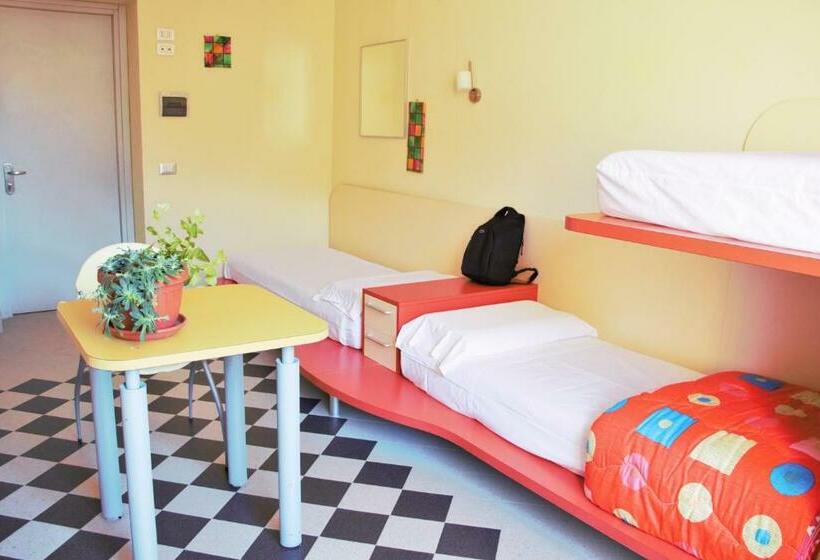 浴室共有ファミリールーム, Ostello La Miniera