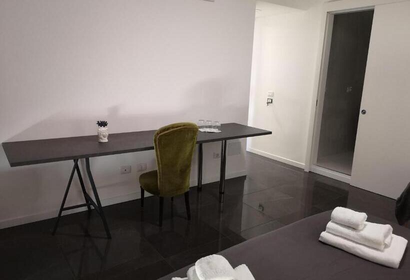 اتاق راحتی سه تخته, Inn Comfort