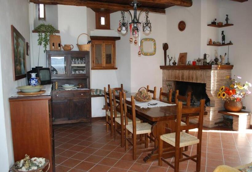 آپارتمان 1 خوابه, Il Castello Di Perchia