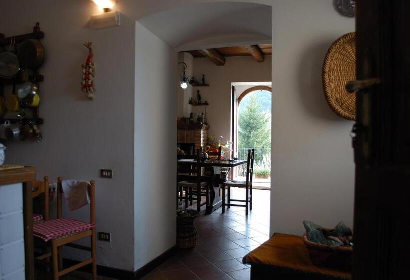 آپارتمان 1 خوابه, Il Castello Di Perchia