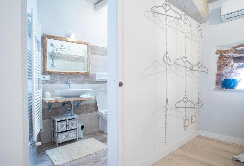 آپارتمان 1 خوابه همکف, Il Castello Di Perchia