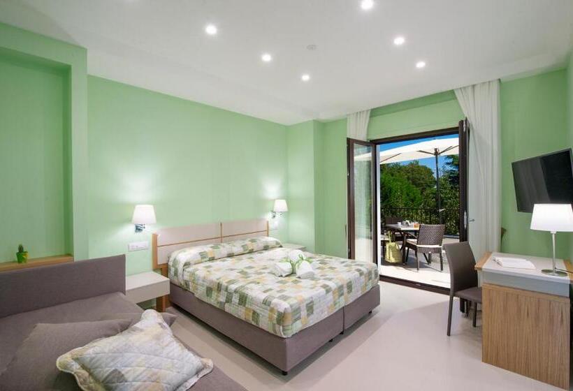 اتاق کلاسیک, Villa Paradise Resort