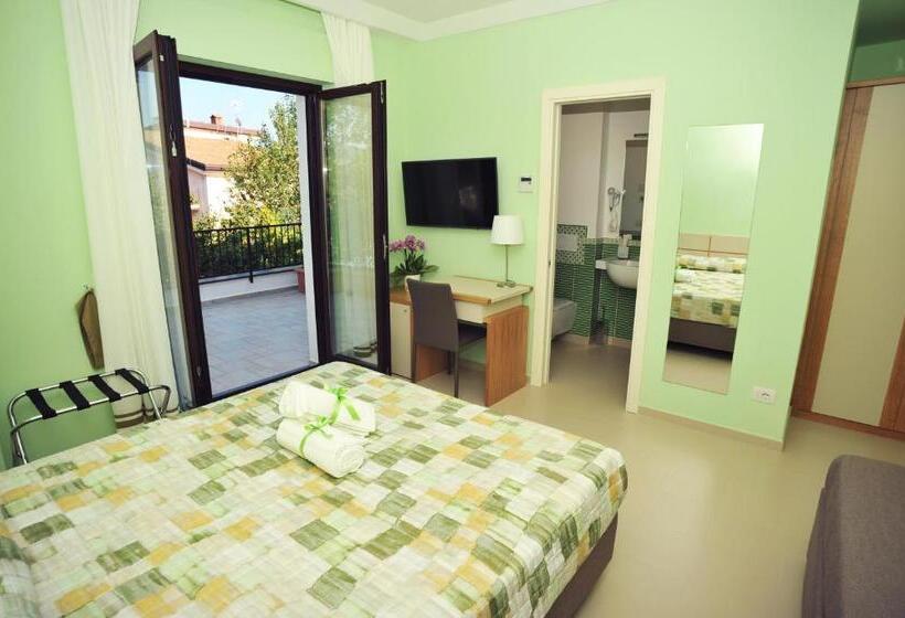 اتاق کلاسیک, Villa Paradise Resort