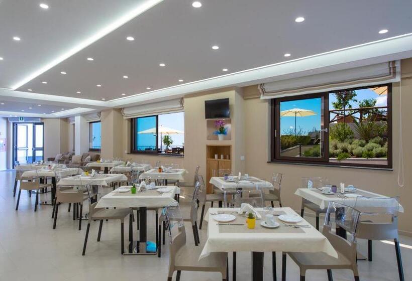 اتاق لوکس, Villa Paradise Resort