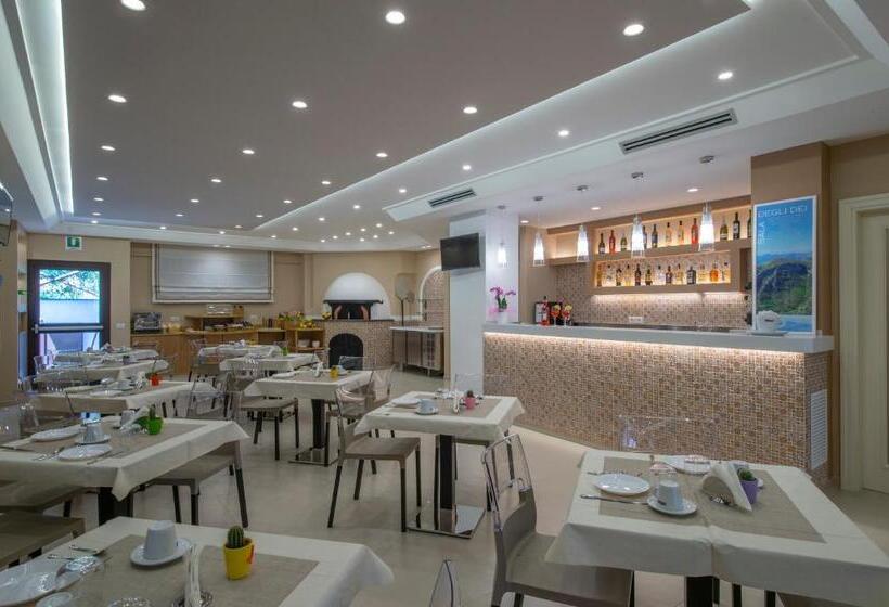 اتاق لوکس, Villa Paradise Resort