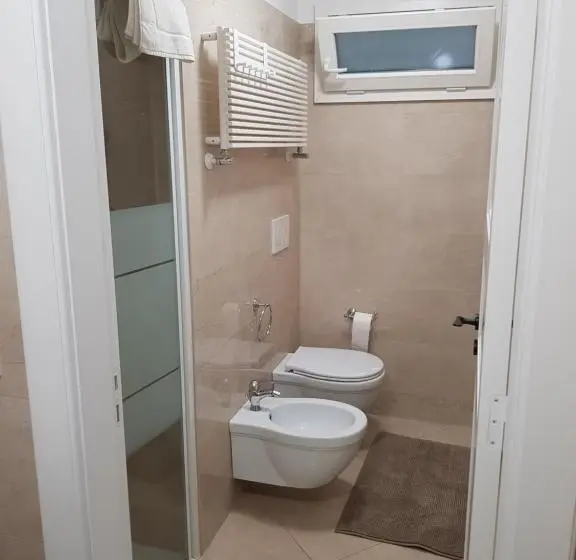 スタンダード４人部屋, Bed & Breakfast Pl Palace