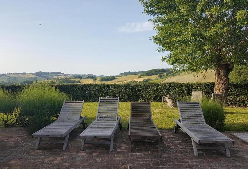 Люкс Вид на Горы, Country House Il Sassòne