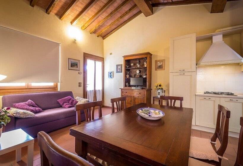 آپارتمان 2 خوابه, Podere Casalino