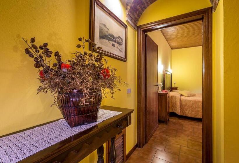 آپارتمان سوپریور 2 خوابه, Podere Casalino