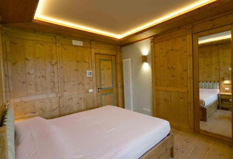 اتاق لوکس, Antico Fienile