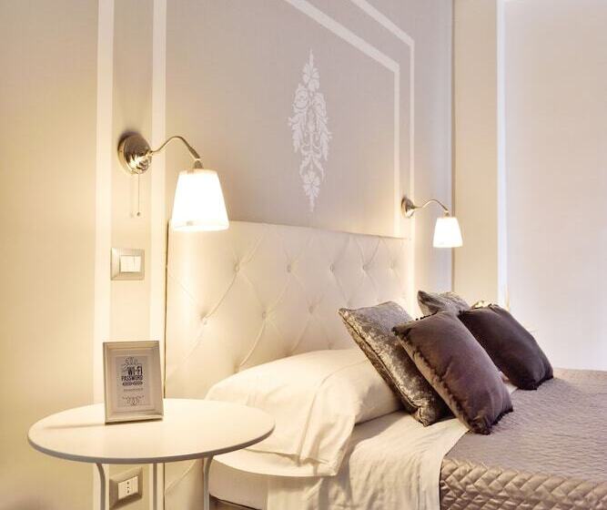 חדר סופריור, Insula House