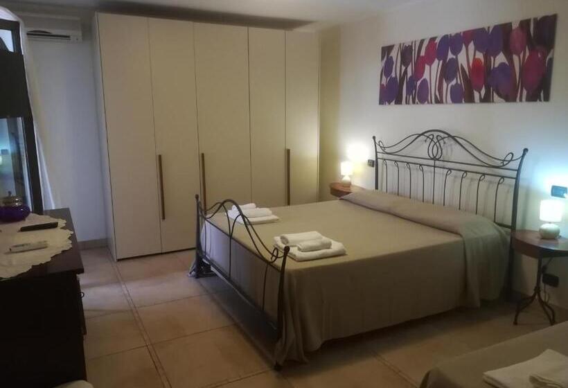 سوییت خانوادگی, Isabel