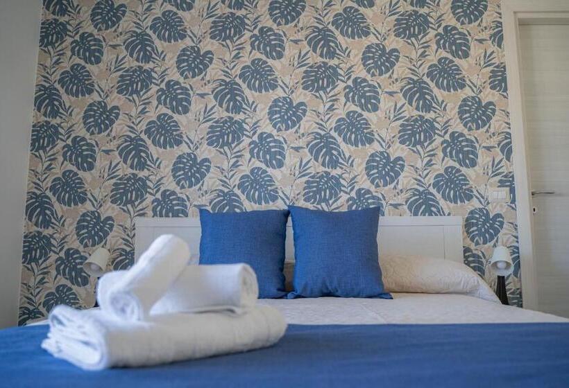 标准间, La Corte Di Emily