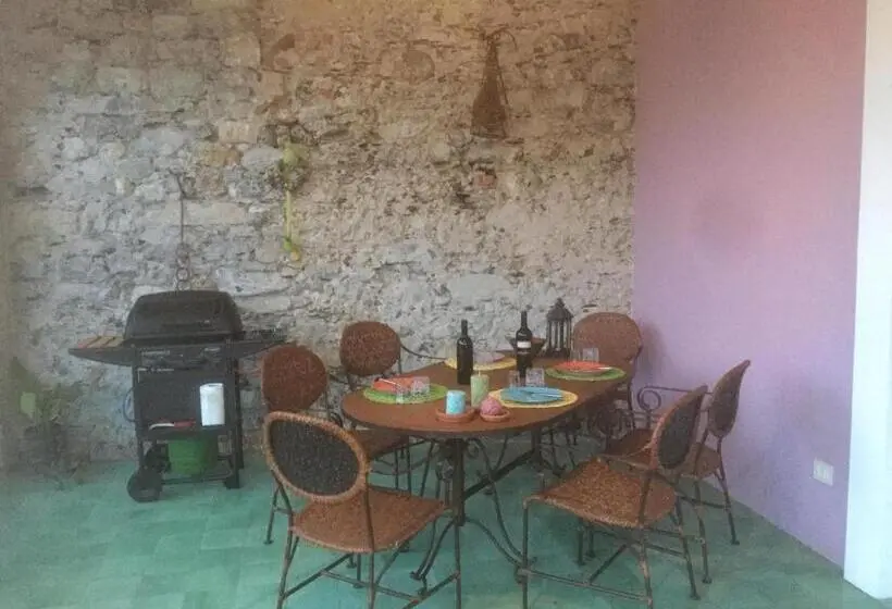 スタンダード４人部屋, Villa Alemi