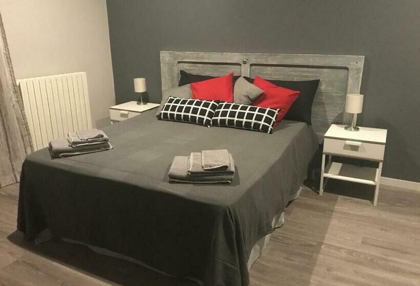 اتاق استاندارد چهار تخته, Raya 28